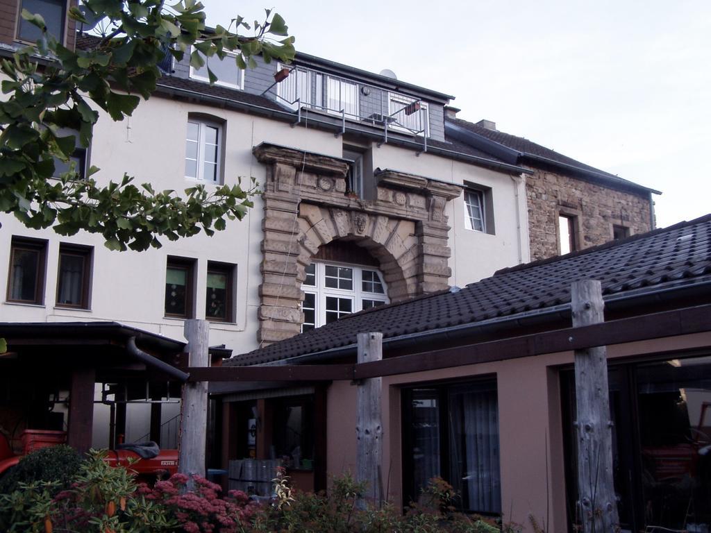 Gaestehaus Burg Molbach Kreuzau エクステリア 写真